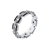 Серебряное кольцо с эмалью и фианитом
